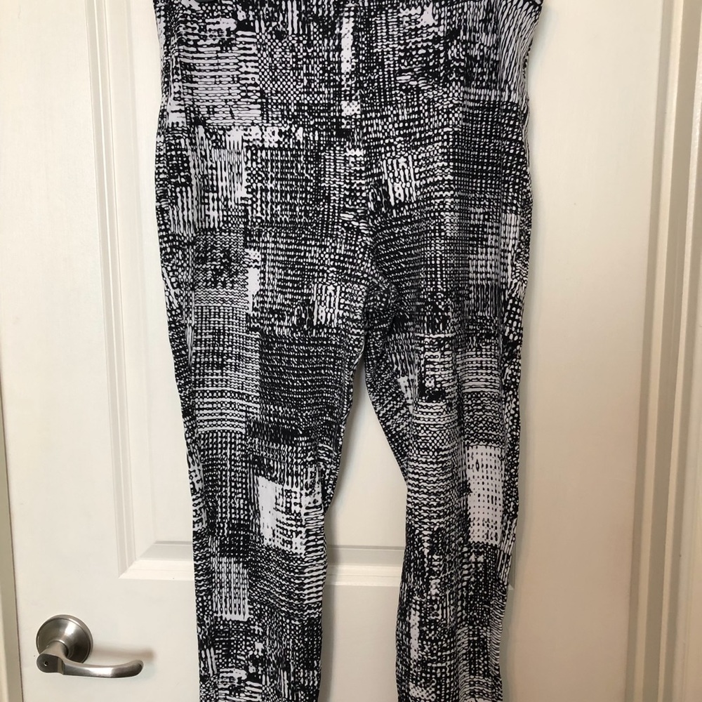 LYSSÉ LEGGINGS